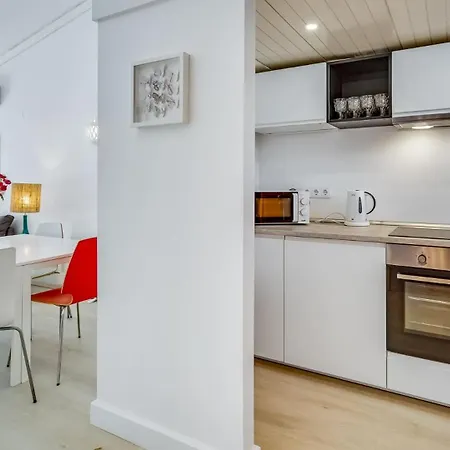 Victory Village, Quinta Do Almancil