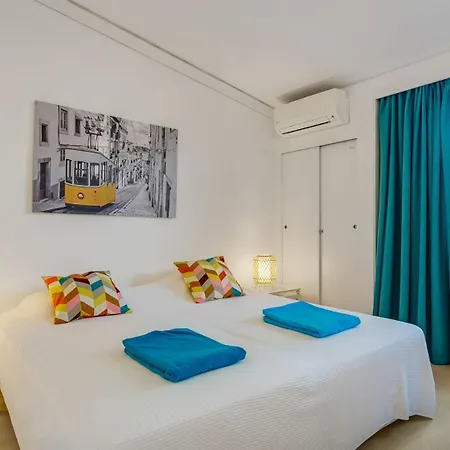 Victory Village, Quinta Do *