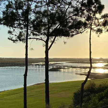 Victory Village, Quinta Do