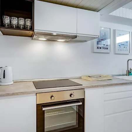 Victory Village, Quinta Do