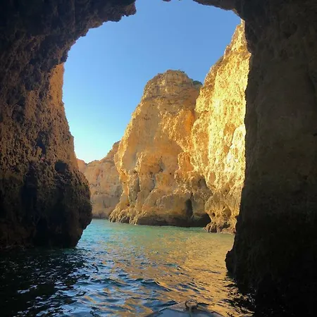 Victory Village, Quinta Do 公寓