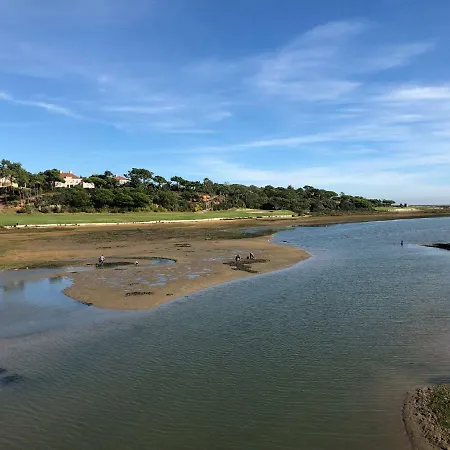 Victory Village, Quinta Do Almancil