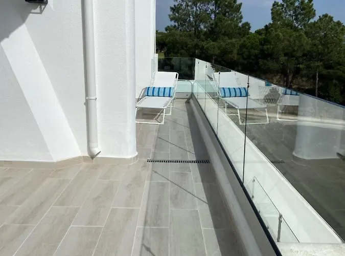 アパート Victory Village, Quinta Do アルマンシル