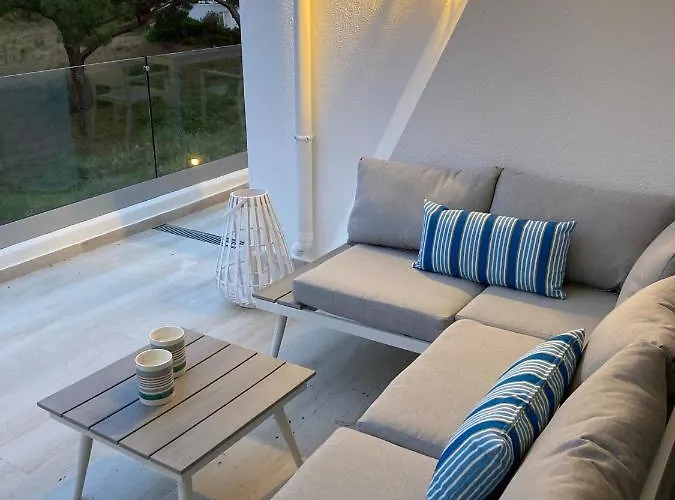 アパート Victory Village, Quinta Do